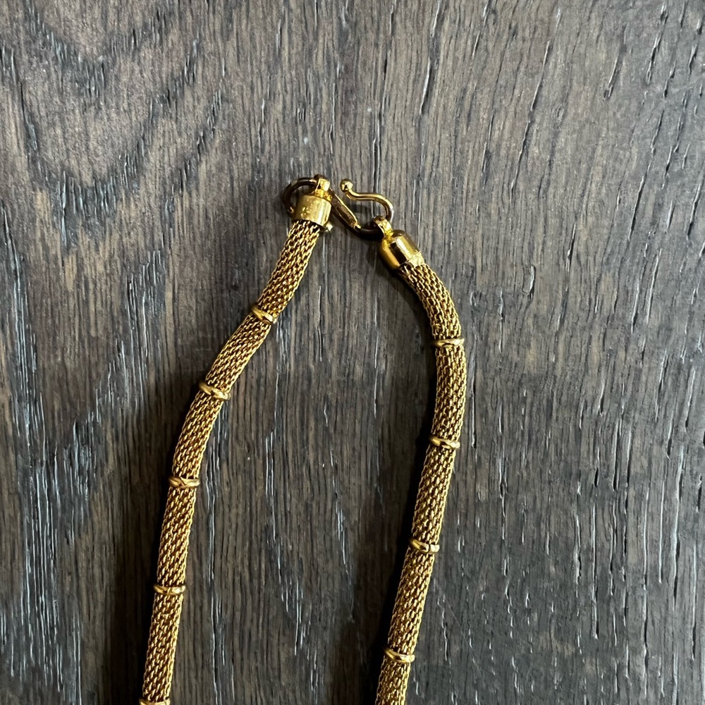 NWOT - Gold plated necklace, earrings and key chain - Picture 4 of 8